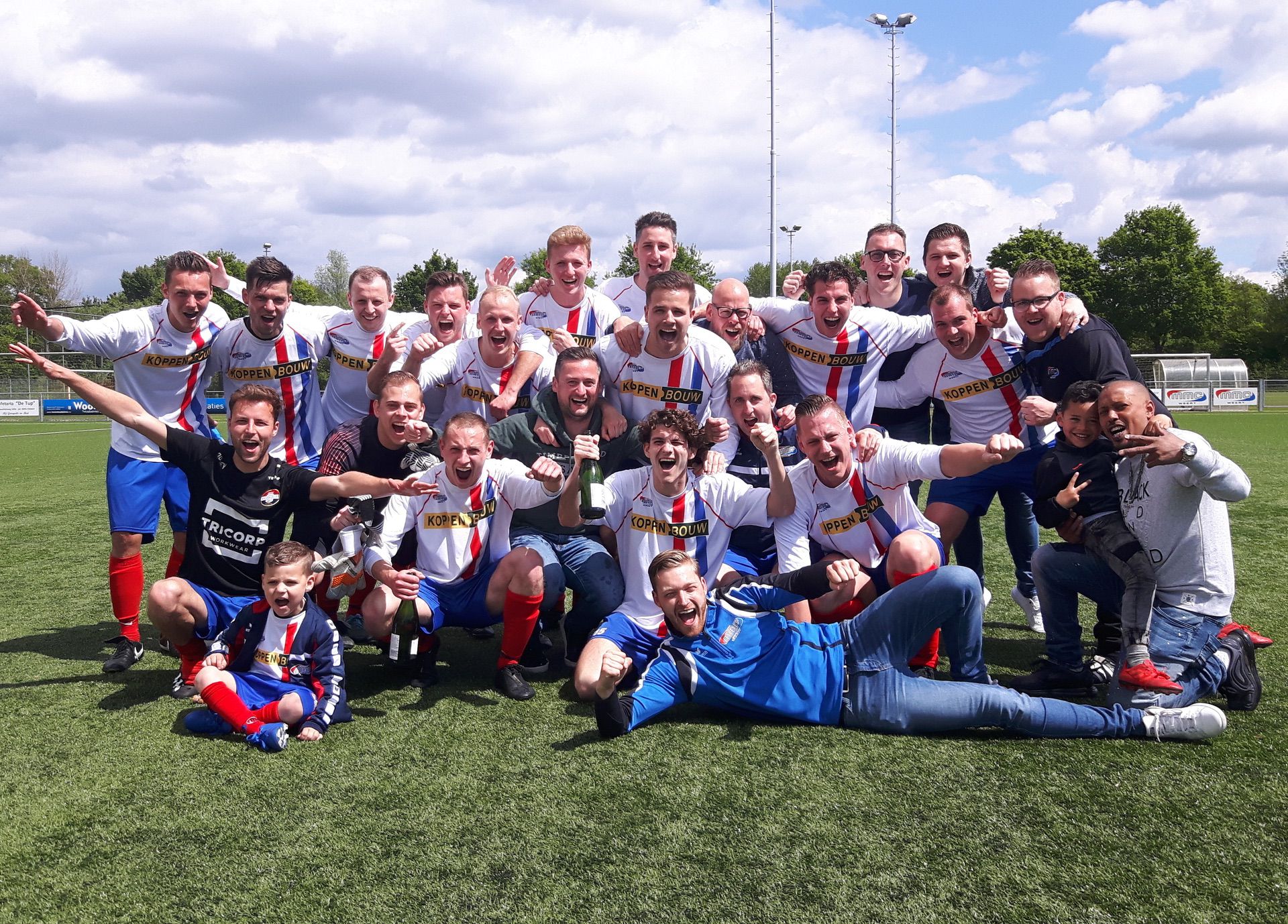 MMC Weert 3 kampioen