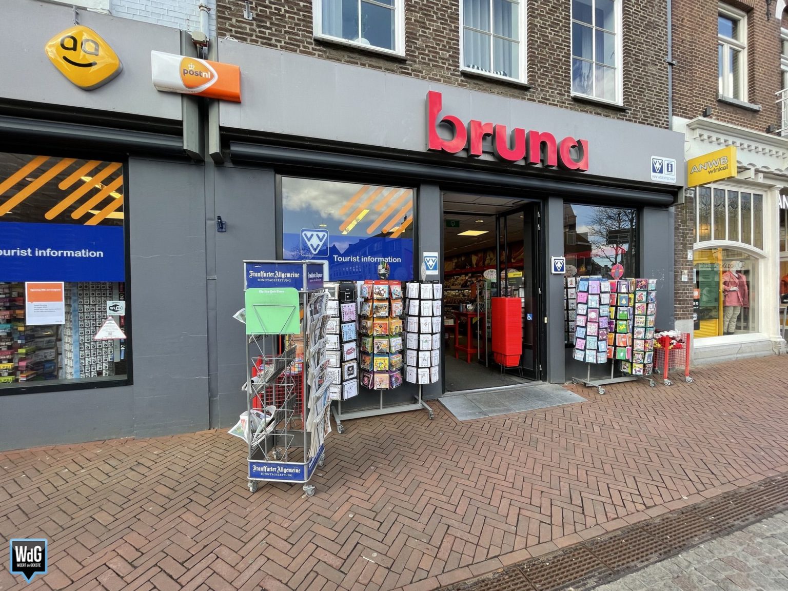 ING opent servicepunt bij Bruna Weert