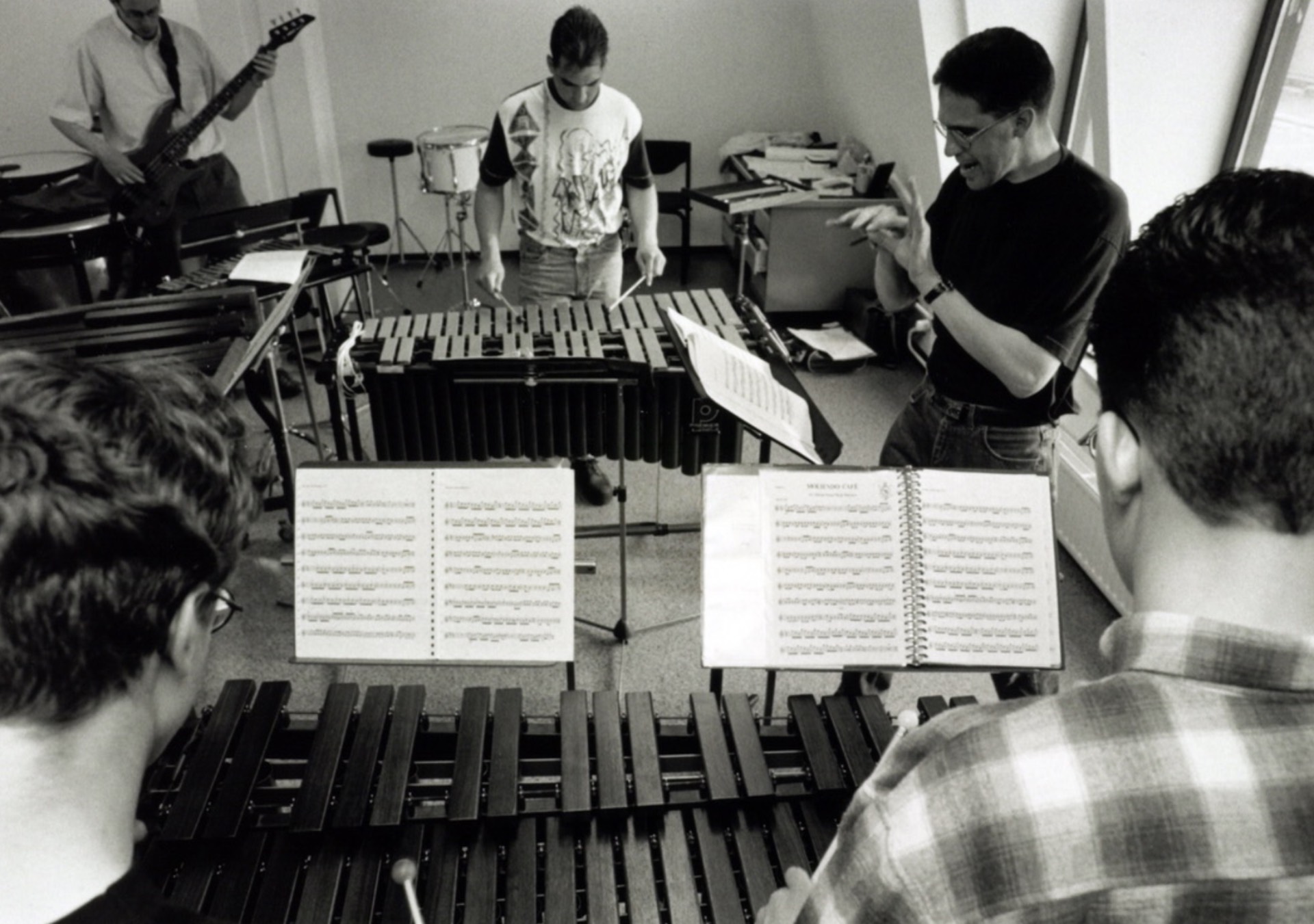 slagwerkgroep muziekschool Beekstraat 1997 - Henny Erkens (Gemeentearchief Weert)