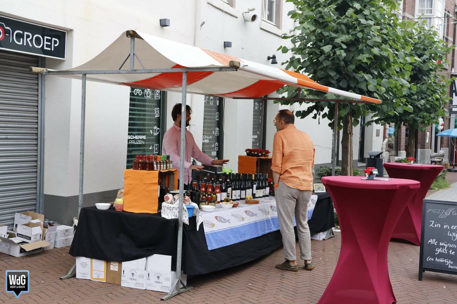 Italiaanse sferen tijdens koopzondag in Weert