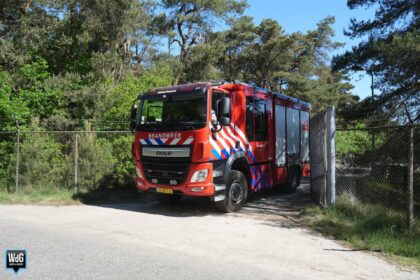 Brandweer wederom naar azc in Budel voor buitenbrand
