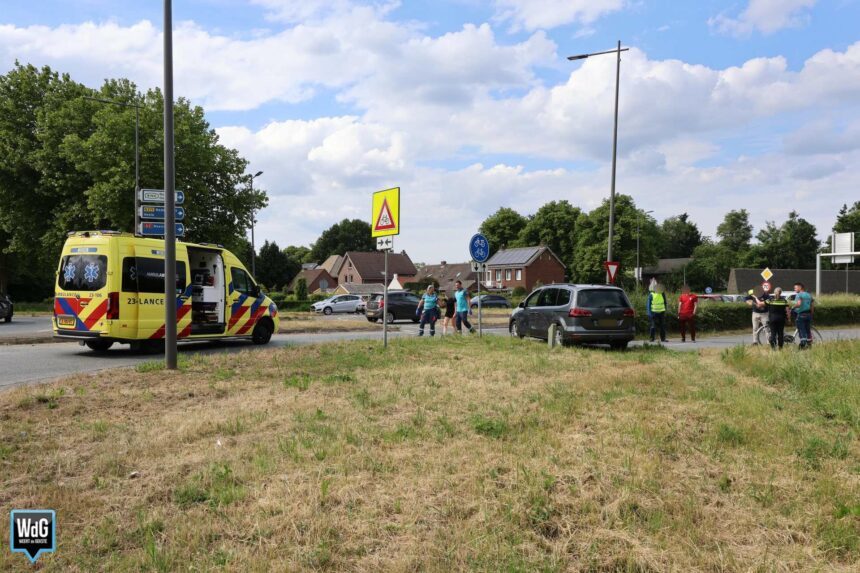 Fietsster gewond na aanrijding bij oversteek turborotonde