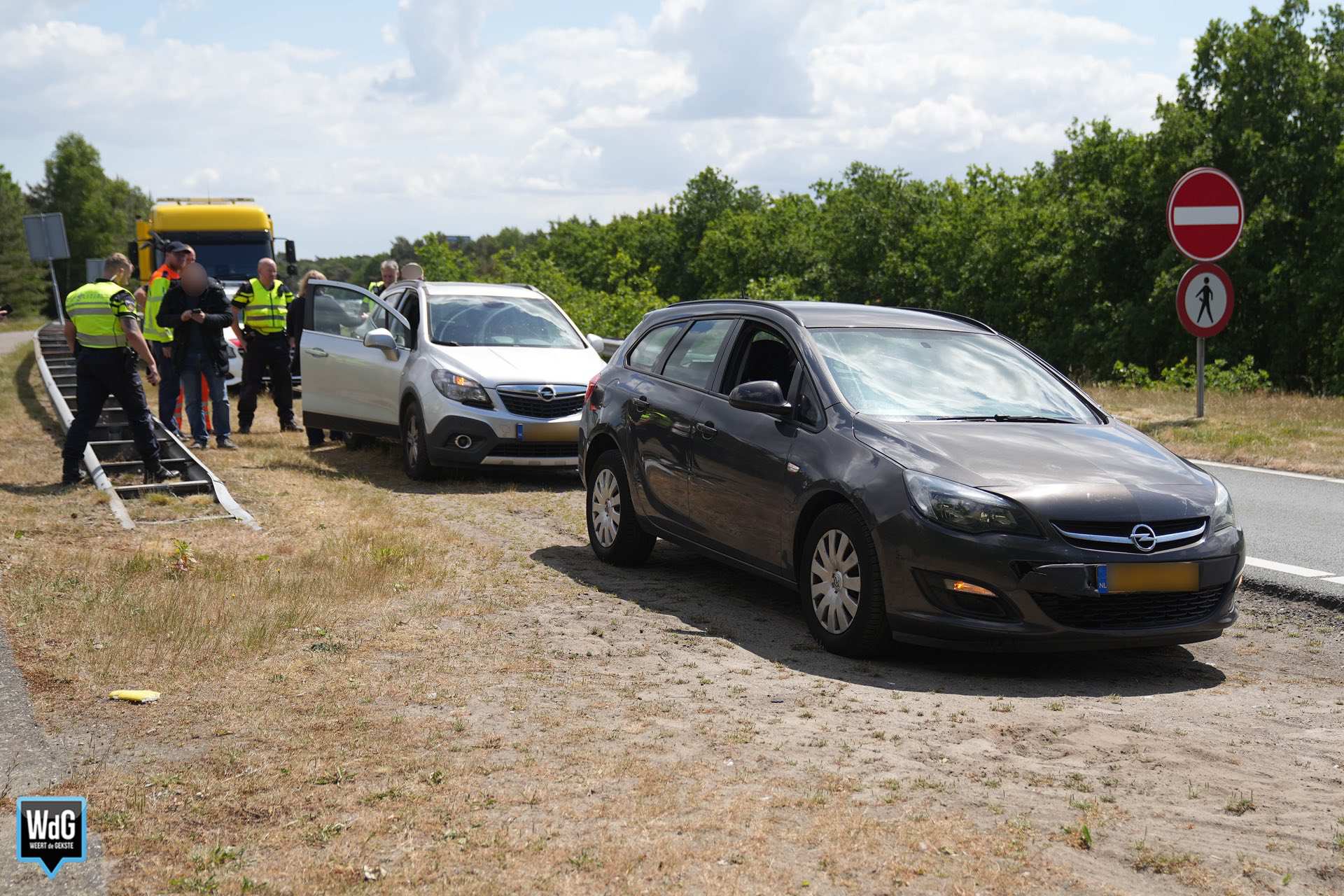 Kop-staartbotsing op A2 bij Budel