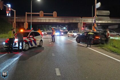 Blikschade na botsing op kruising Ringbaan-Noord