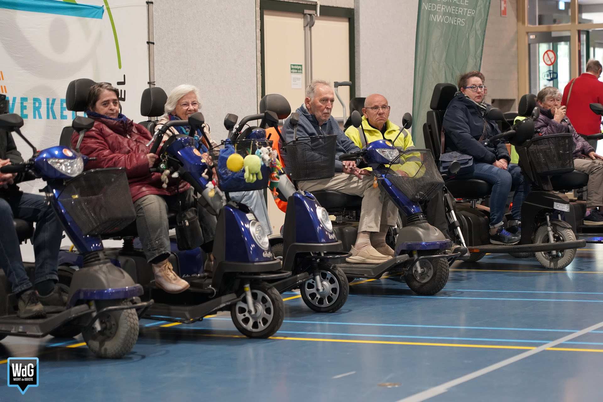 Senioren krijgen rijtips tijdens scootmobielcursus in Nederweert