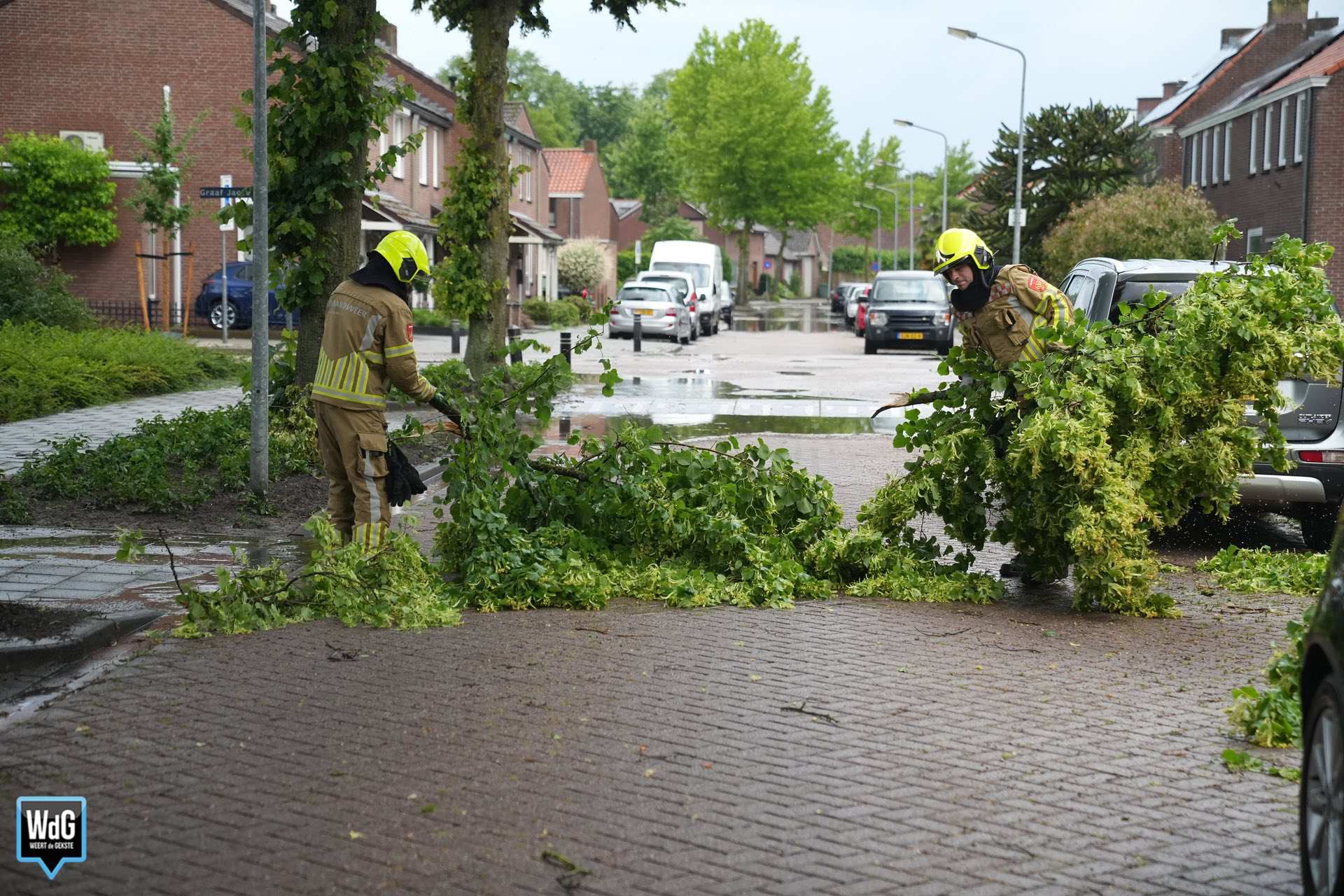 Naast hagel en regen kwamen er ook takken naar beneden in Weert