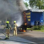 Oplegger met accu's vat vlam op Witvennenweg