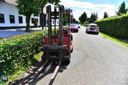 Heftruck vat vlam op Horsterweg in Stramproy