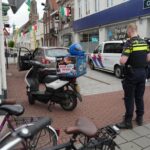 Pizzabezorger botst met auto op Emmasingel
