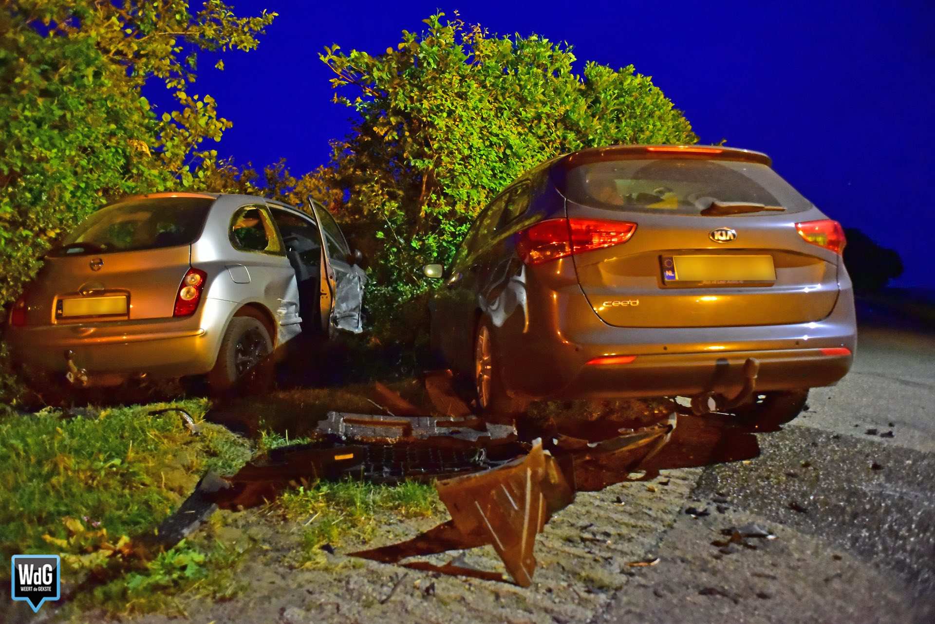 Auto’s belanden in haag na botsing in Kelpen-Oler