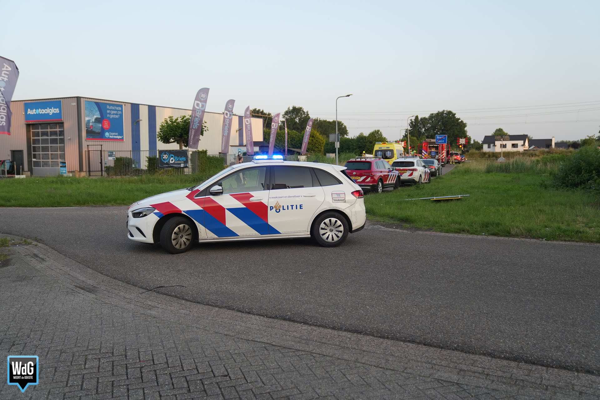 Persoon op scootmobiel aangereden door trein