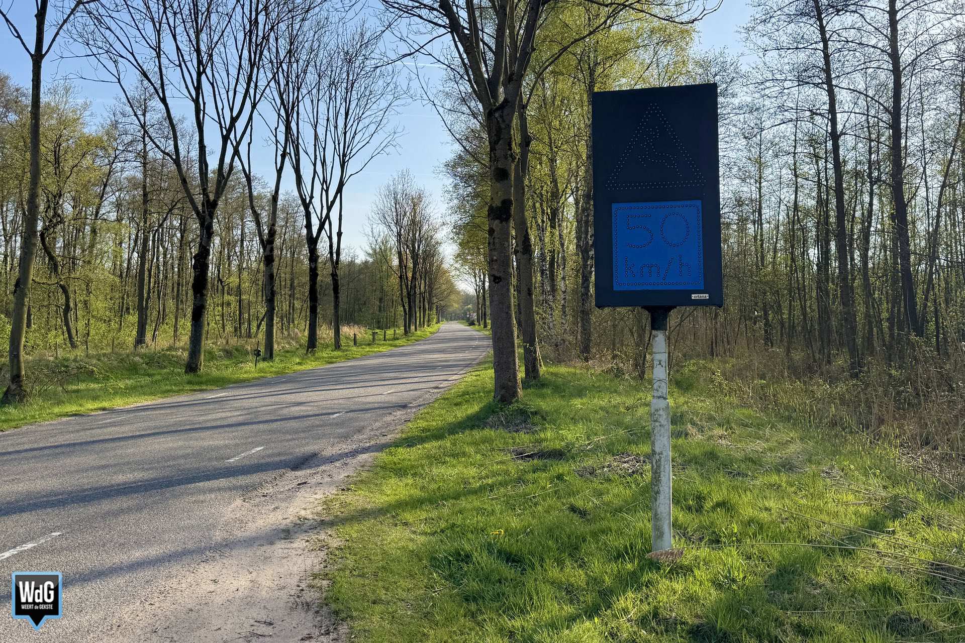 Oud wilddetectiesysteem op Bocholterweg in Altweerterheide