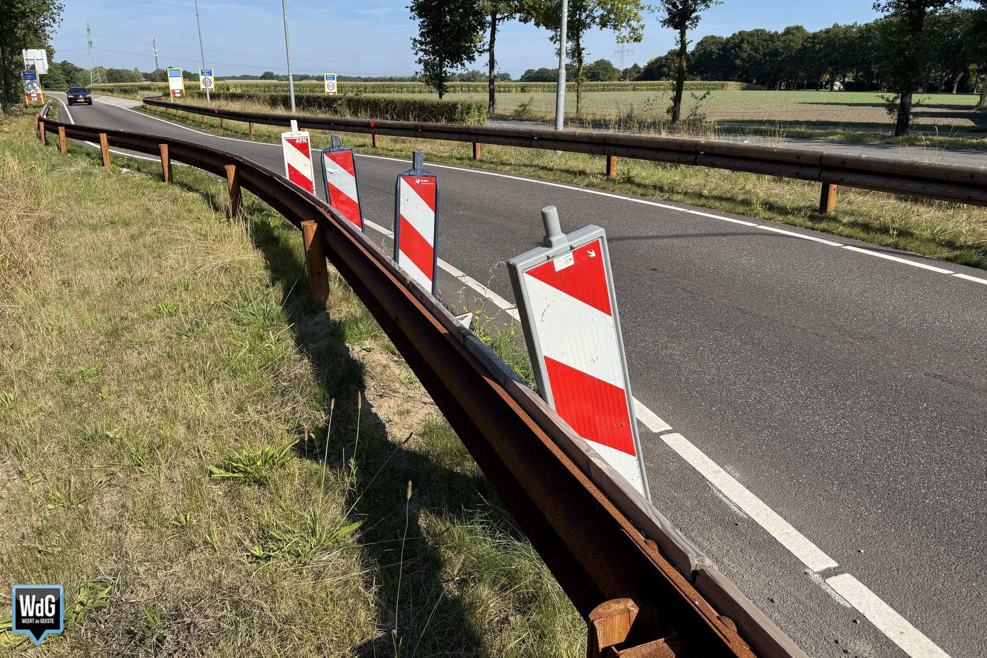 'Tijdelijke paaltjes' Eindhovenseweg