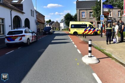 Fietsster gewond na botsing tegen verkeerszuil in Grathem