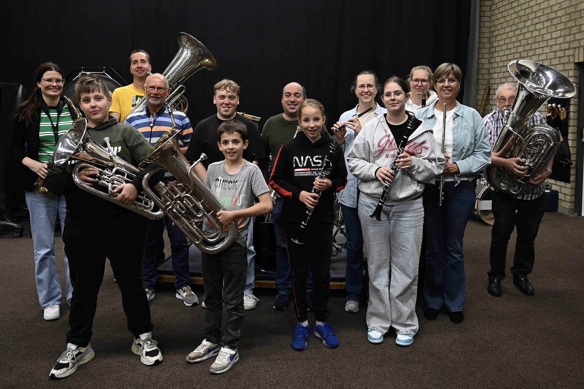 Foto via: Stedelijke Harmonie St. Antonius - Uitproberen muziekinstrumenten