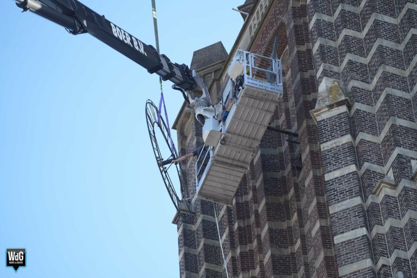 Herstel klokken St. Martinustoren na lange stilstand begonnen