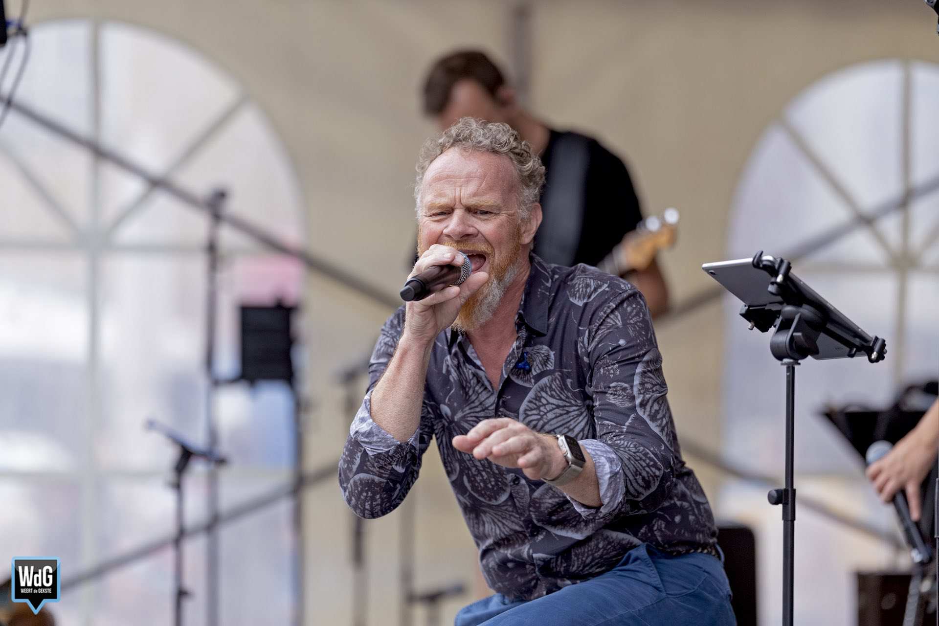 Gezellige drukte bij De Vrienden van Weert Live op de Markt
