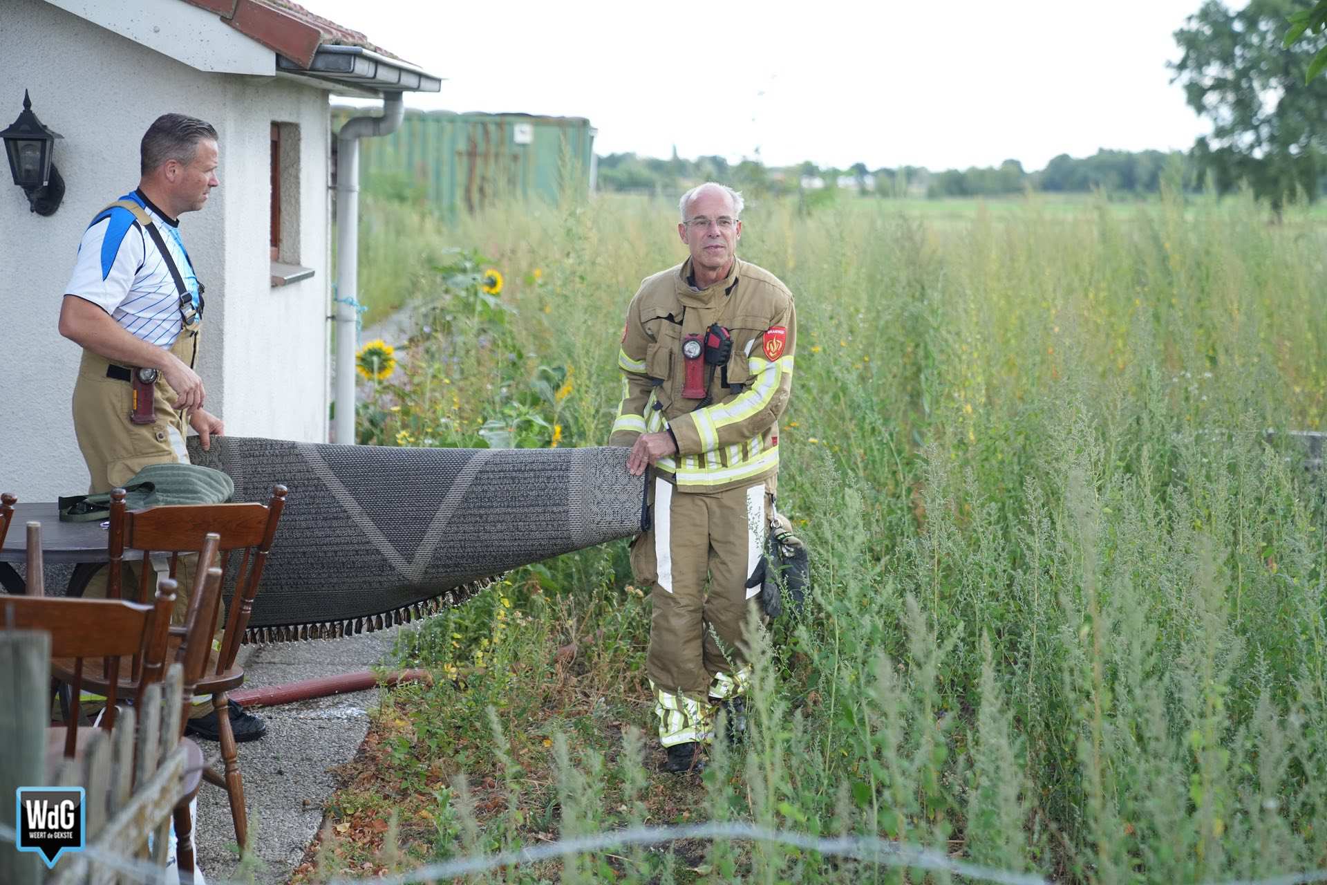 Brandweer pompt ondergelopen kelder leeg in Altweerterheide