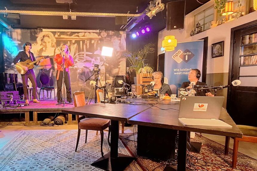 Dijkstra & Evenblij in Theater de Huiskamer