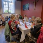 Gezellige feestmaaltijd bij Zusters Birgittinessen voor ouderen