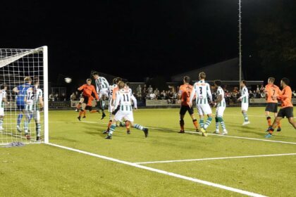 Met 1-0 overwinning op AWC boekt SV Laar tweede zege