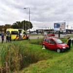 Botsing tussen auto en bestelbus Randweg