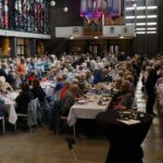 Geslaagde jubileumeditie van Eten met Franciscus