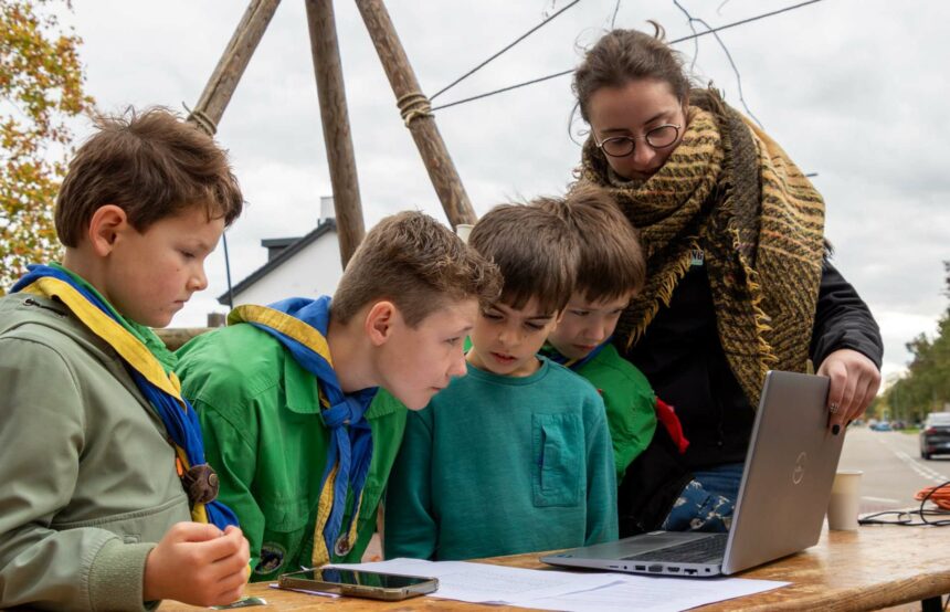 Scoutinggroepen Weert en Nederweert beleven JOTA-JOTI weekend