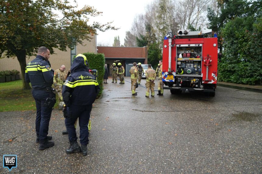 Rookontwikkeling in ovenruimte van crematorium in Baexem