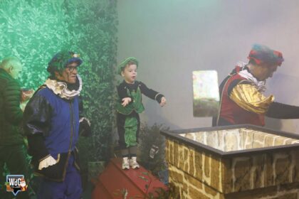 Veel verwonderde gezichten in het Huis van Nicolaas