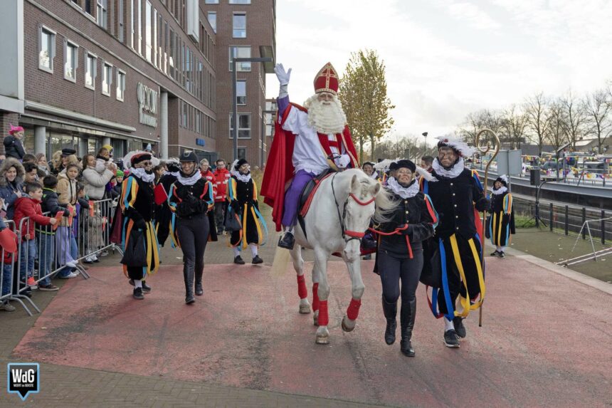 Archieffoto WdG - Intocht van Sinterklaas in Weert