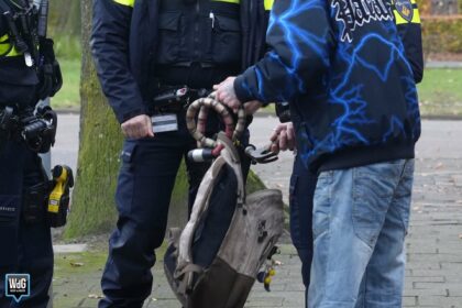 Onrust tijdens conflict bij Oranjeflat door man met hamer