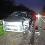 Auto botst op aanhanger op de Kempenweg