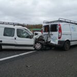 Kop-staartbotsing met drie voertuigen op A2 bij Weert