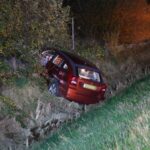 Auto belandt in greppel naast A2 bij Kelpen-Oler