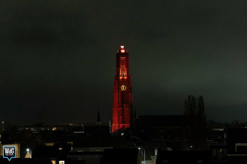 Sint Martinuskerk kleurt rood tijdens RedWednesday