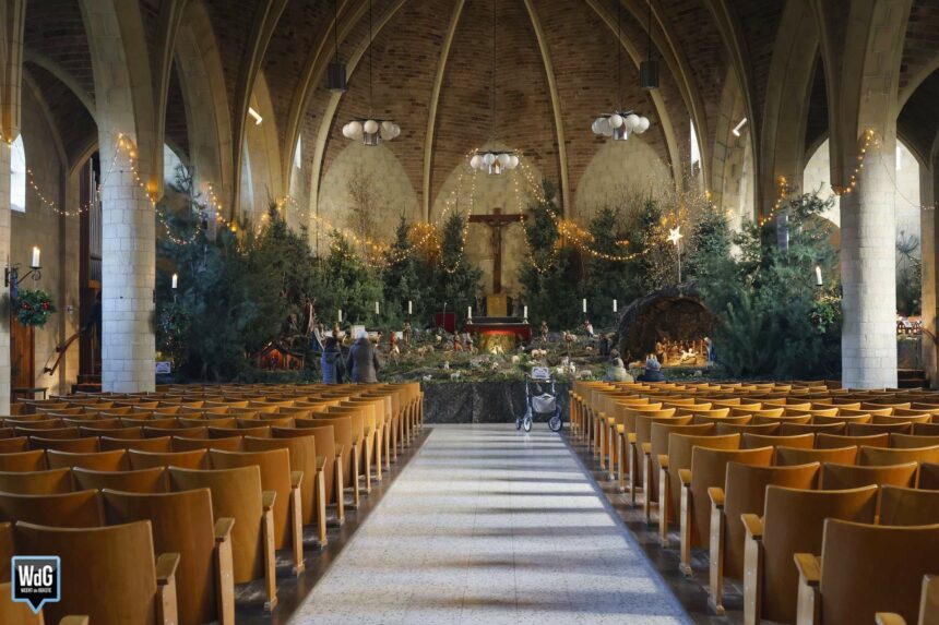 Kerstpanorama in kerk Leuken