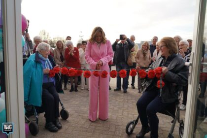 Nieuwe Huiskamer De Roos geopend aan de Risseweg