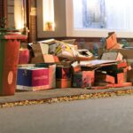 Duobak met daarnaast oud papier