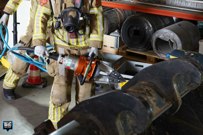 Redgereedschap van de brandweer