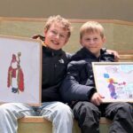 Leerlingen Widdonckschool illustreren eigen schoolboek