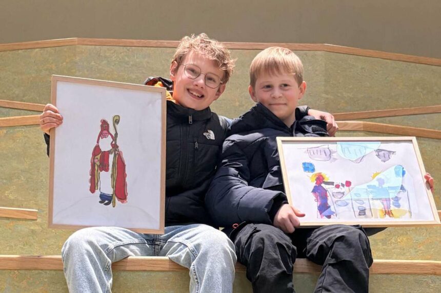 Leerlingen Widdonckschool illustreren eigen schoolboek