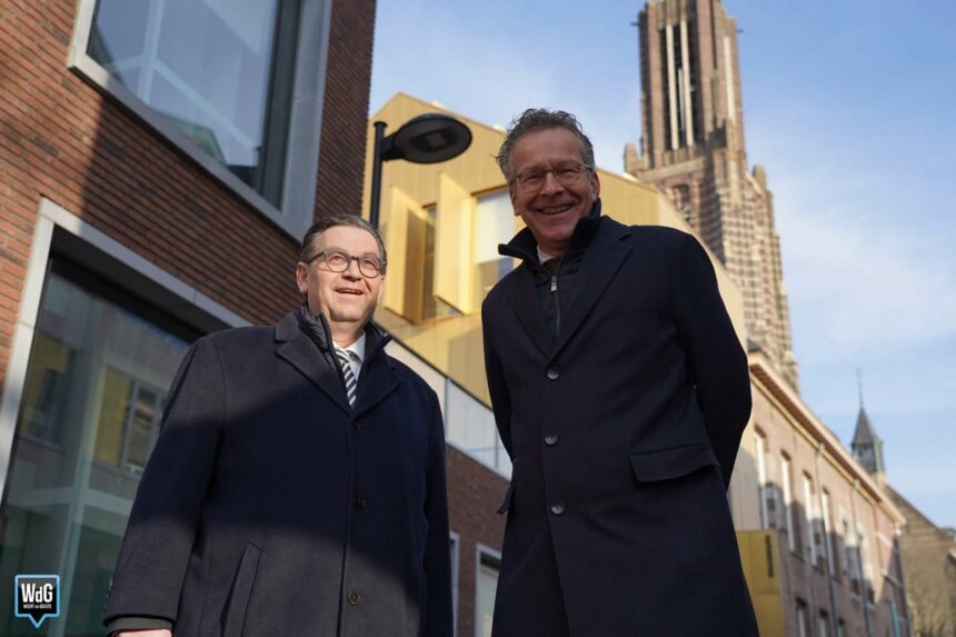 Burgemeester Dijsselbloem bezoekt Weert