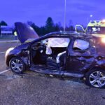 Auto en vrachtwagen botsen op de Kempenweg