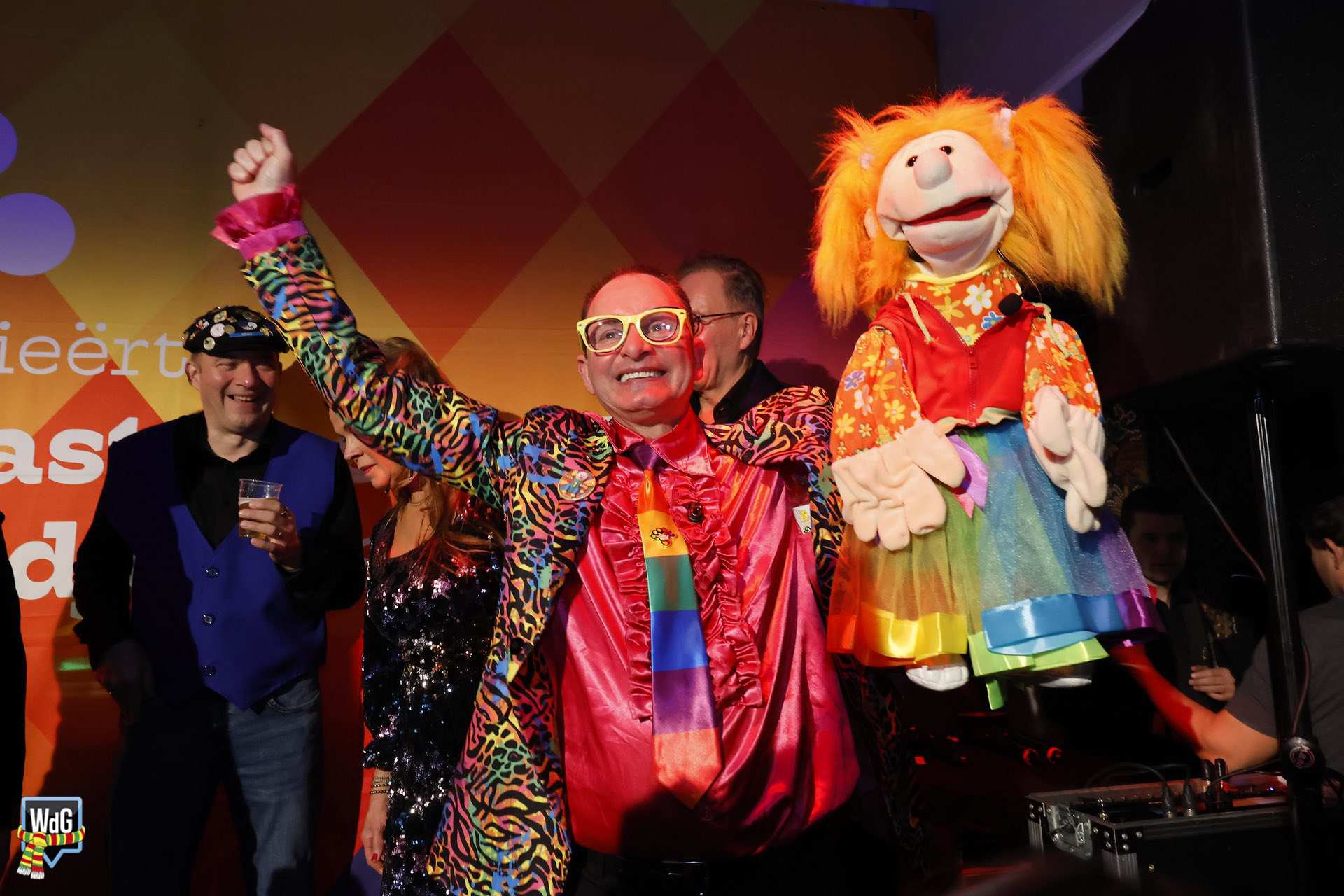 Nick van Ham en Harriëtte winnen Wieërter Vastelaovendj Lidjes Festival