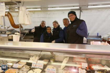 Winterse weekmarkt in beeld