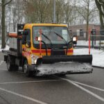 Strooi- en sneeuwschuifwagen