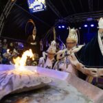 Rogstaekersprinsen nemen afscheid tijdens traditionele abdicatie