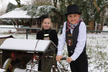 jeugdboerenbruidspaar Isa en Sep