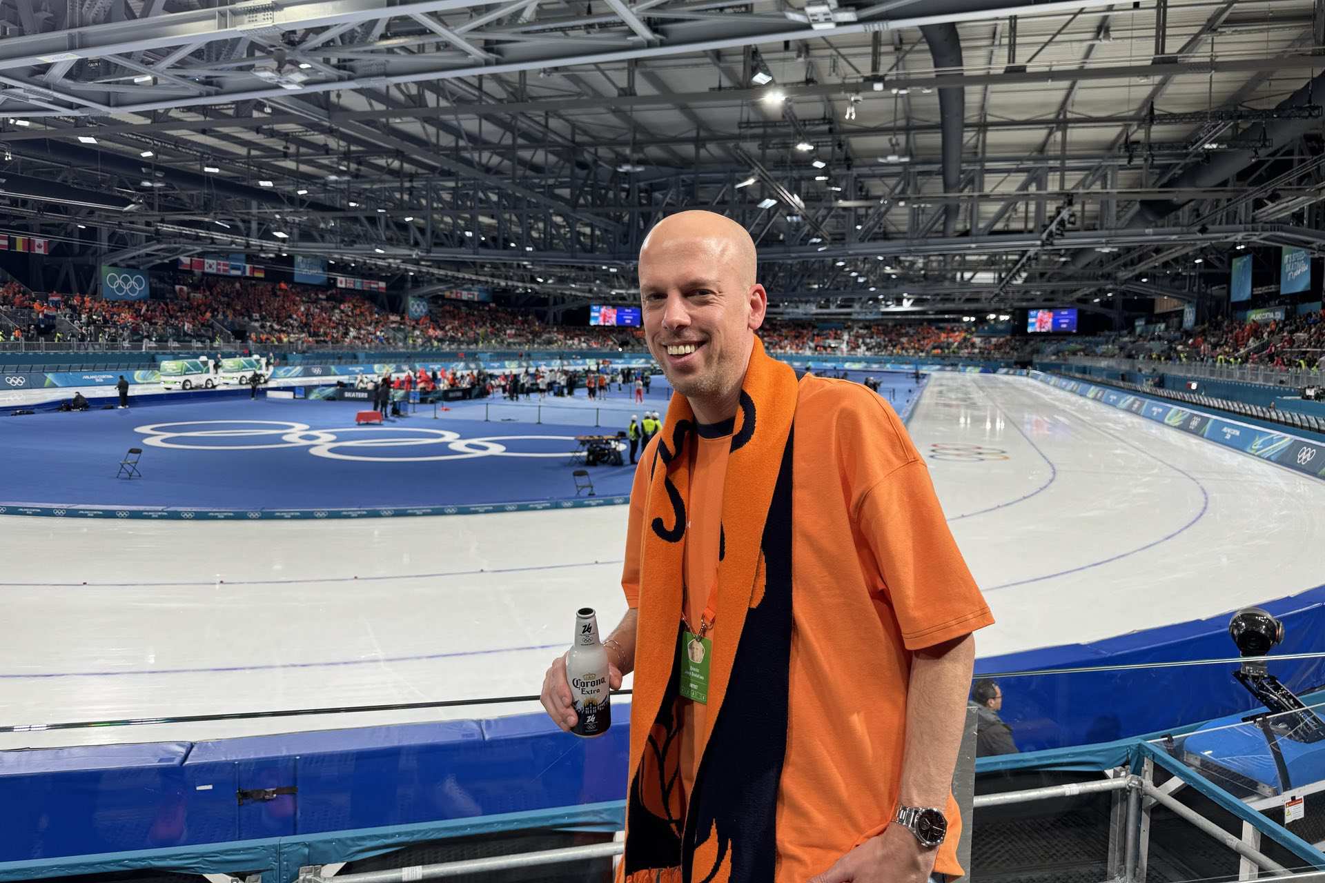 Joep Roelofsen moest zijn kleedkamer delen met Jutta Leerdam